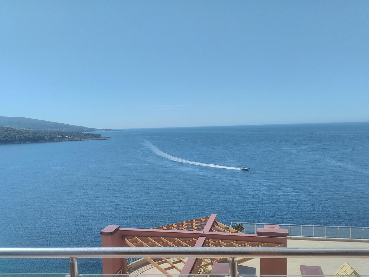 Apartment Sea Space 2 Dobra Voda Exterior photo